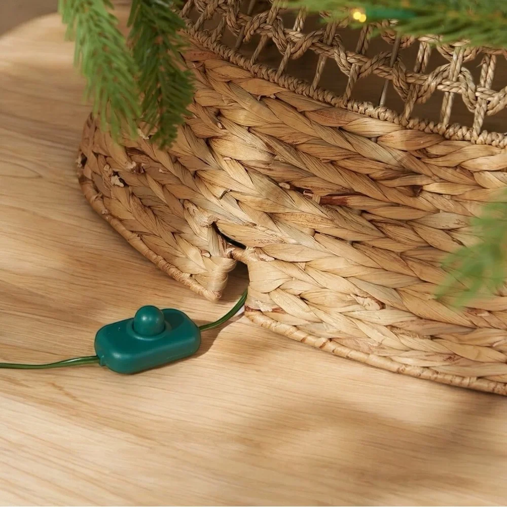 NEW West Elm Boho Rattan Wicker Grass Christmas Tree Basket Collar Skirt - 28